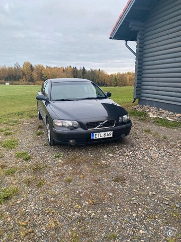 Volvo S60 1