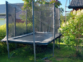 Iso trampoliini 4 m x 2,5 m, Muu urheilu ja ulkoilu, Urheilu ja ulkoilu, Jyväskylä, Tori.fi