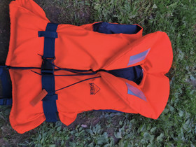 Pelastusliivi 40-60kg, Veneen varusteet ja varaosat, Venetarvikkeet ja veneily, Kotka, Tori.fi Pelastusliivi 40-60kg, Veneen varusteet ja varaosat, Venetarvikkeet ja veneily, Kotka, Tori.fi