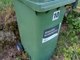 Jäteastia 240 litraa, Muu piha ja puutarha, Piha ja puutarha, Porvoo, Tori.fi Jäteastia 240 litraa, Muu piha ja puutarha, Piha ja puutarha, Porvoo, Tori.fi