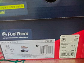 Reebok juoksukengät, Vaatteet ja kengät, Hämeenlinna, Tori.fi Reebok juoksukengät, Vaatteet ja kengät, Hämeenlinna, Tori.fi