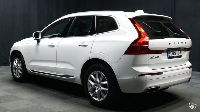 Volvo XC60 4