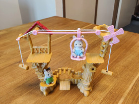 Sylvanian Families vauvaköysirata, Lelut ja pelit, Lastentarvikkeet ja lelut, Lahti, Tori.fi Sylvanian Families vauvaköysirata, Lelut ja pelit, Lastentarvikkeet ja lelut, Lahti, Tori.fi