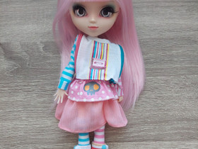 Pullip Akemi, Pelit ja muut harrastukset, Laukaa, Tori.fi Pullip Akemi, Pelit ja muut harrastukset, Laukaa, Tori.fi