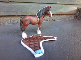 Schleich hevonen ja loimi, Lelut ja pelit, Lastentarvikkeet ja lelut, Mänttä-Vilppula, Tori.fi Schleich hevonen ja loimi, Lelut ja pelit, Lastentarvikkeet ja lelut, Mänttä-Vilppula, Tori.fi