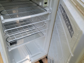 Electrolux kaappipakastin., Jääkaapit ja pakastimet, Kodinkoneet, Pori, Tori.fi Electrolux kaappipakastin., Jääkaapit ja pakastimet, Kodinkoneet, Pori, Tori.fi