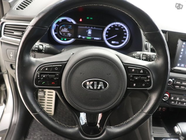Kia Niro Plug-in 9