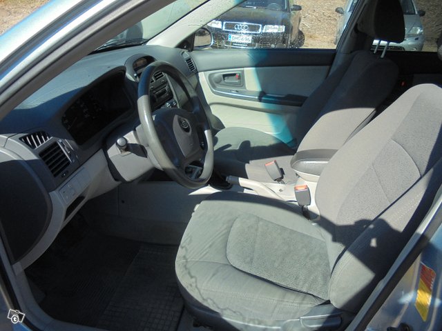 KIA Cerato 5