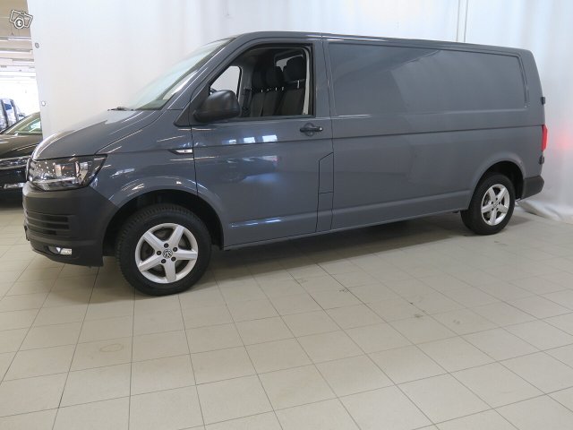 VOLKSWAGEN TRANSPORTER 2