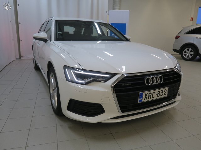 AUDI A6 6
