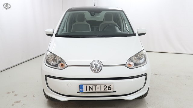 VOLKSWAGEN Up 6