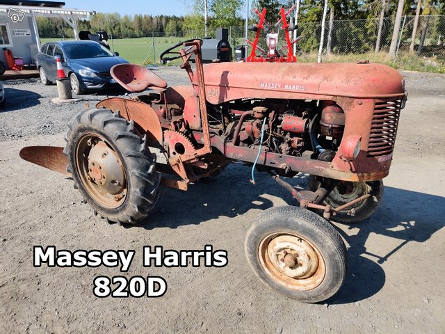 Massey Harris 820D traktori - VIDEO 1