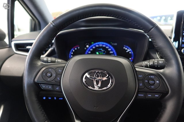 Toyota Corolla 13