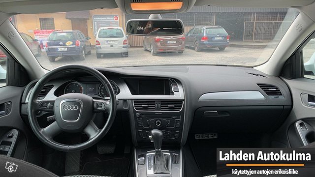 Audi A4 9