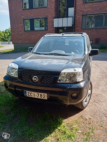 Nissan X-Trail, kuva 1