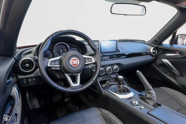 FIAT 124 SPIDER 14