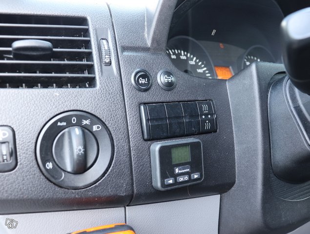 Mercedes-Benz Sprinter 13