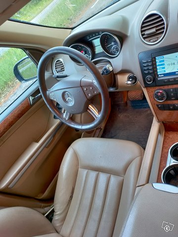 Mercedes-Benz ML 14