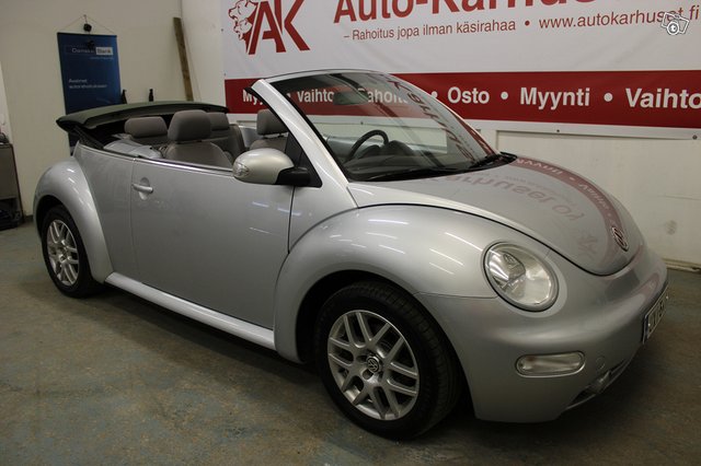 Volkswagen NEW BEETLE 4