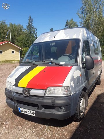 Toimiva retkeilyauto 1
