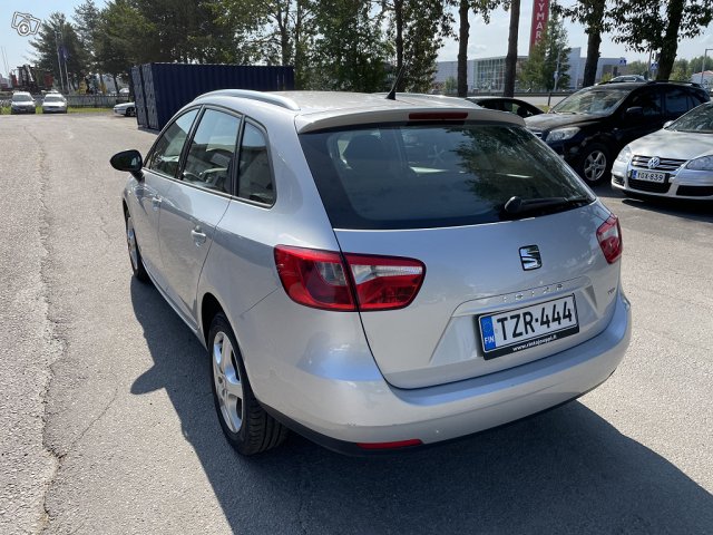 Seat IBIZA 1,2ST Farmari 4