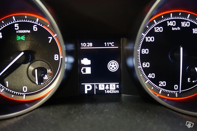Suzuki Swift 9