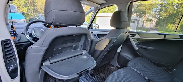 Citroen C4 Picasso 10