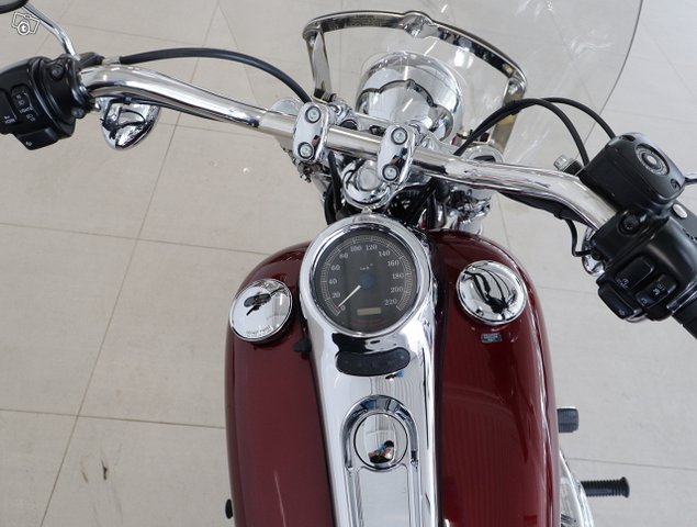 Harley-Davidson SOFTAIL 7