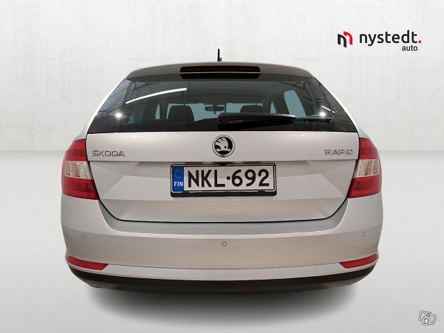 SKODA RAPID 4