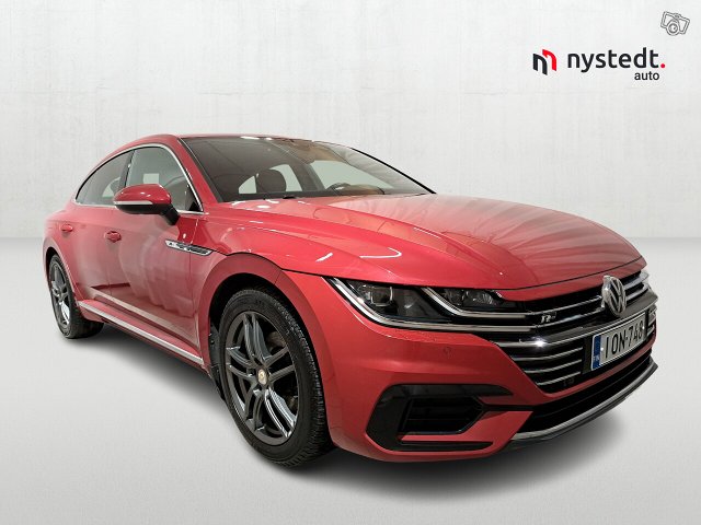 VOLKSWAGEN Arteon 6