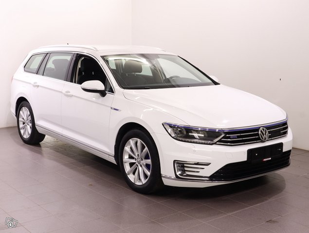 Volkswagen Passat, kuva 1