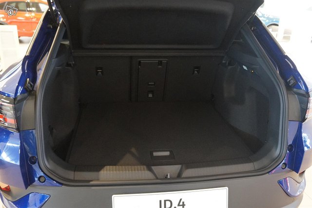 Volkswagen ID.4 7