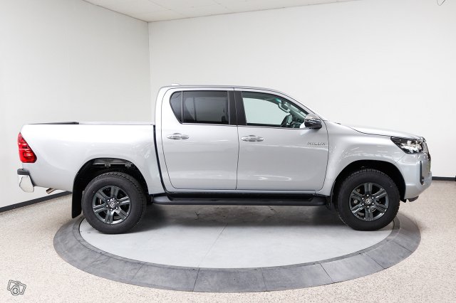 Toyota HILUX 4