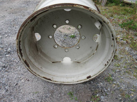 Pronar Käytetty vanne 13" x 24", Maatalouskoneet, Kuljetuskalusto ja raskas kalusto, Hankasalmi, Tori.fi Pronar Käytetty vanne 13" x 24", Maatalouskoneet, Kuljetuskalusto ja raskas kalusto, Hankasalmi, Tori.fi