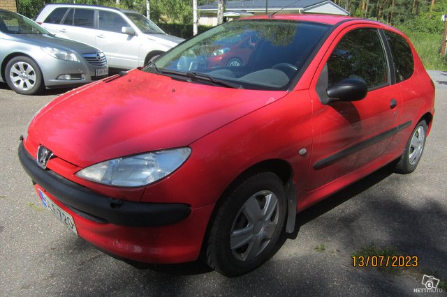 peugeot-206-peugeot-206-1-4-vain-176-tkm-leimaa-3-24-hyv-on