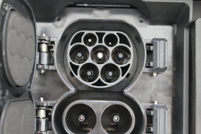 Toyota BZ4X 24