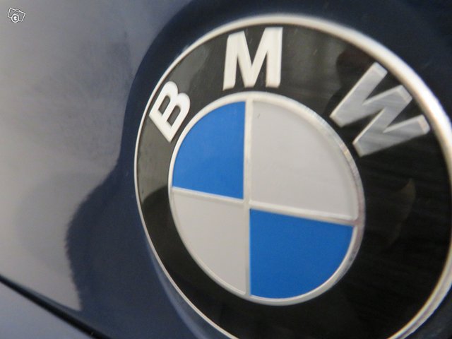 BMW 320Ci 16