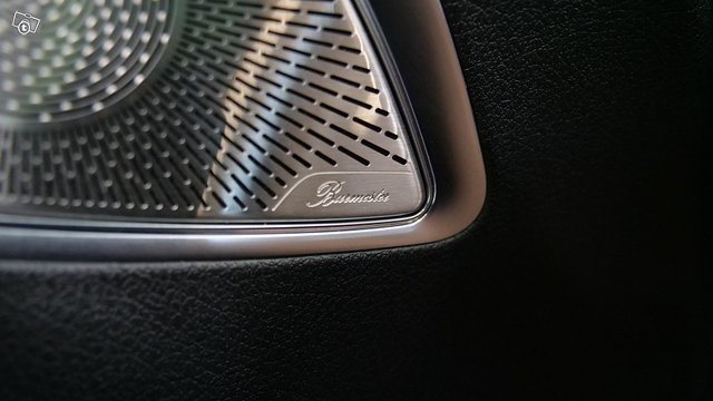 Mercedes-Benz EQE 19