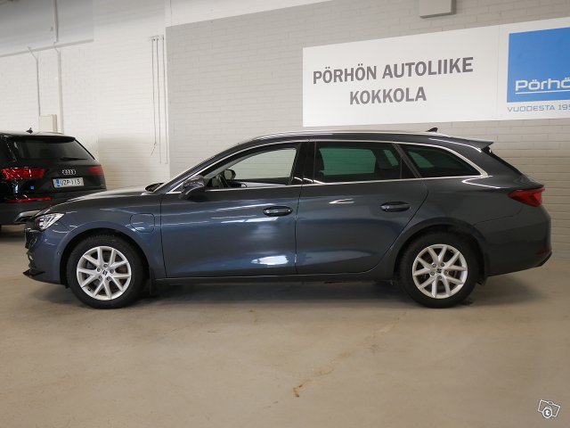 SEAT LEON SPORTSTOURER 2