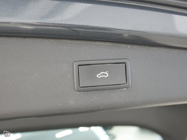 SEAT LEON SPORTSTOURER 6