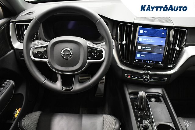 VOLVO XC60 9