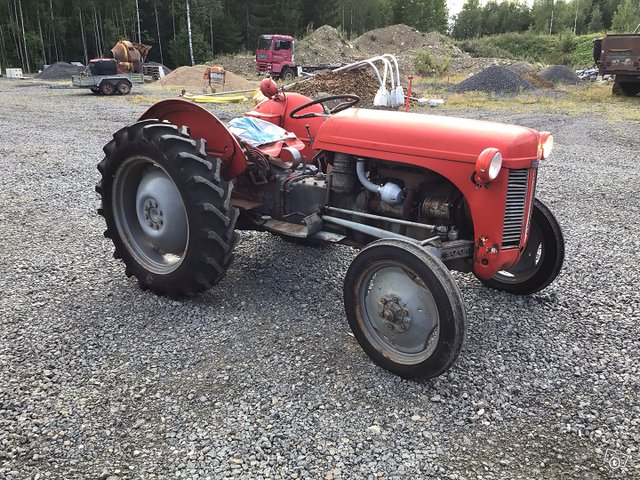 Massey Ferguson 20, kuva 1