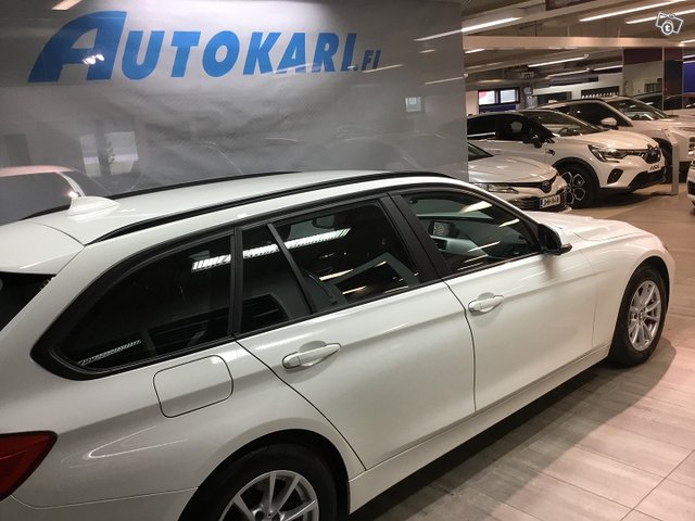 BMW 318 2