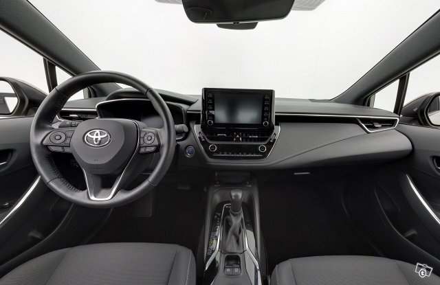 Toyota Corolla 10