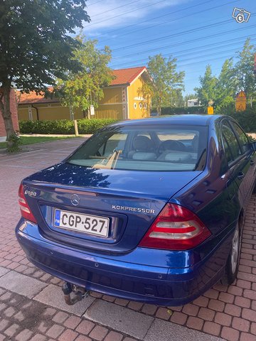 Mercedes-Benz C-sarja, kuva 1