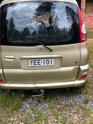 Toyota Yaris, kuva 1