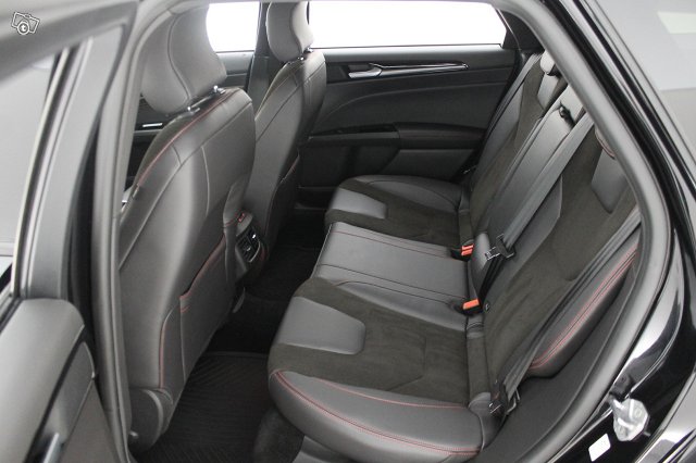 FORD Mondeo 10
