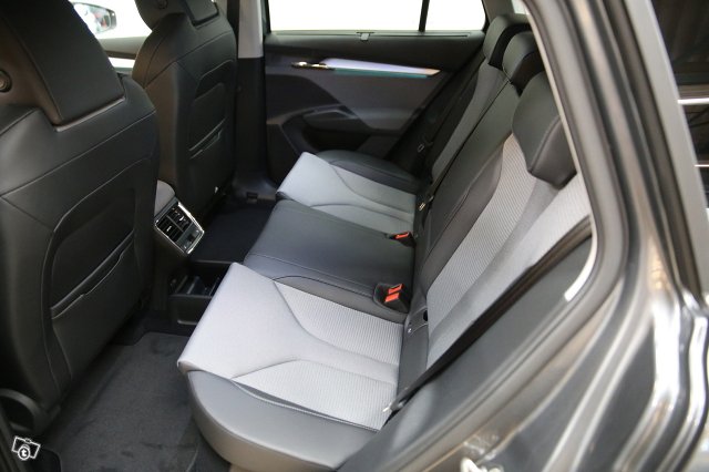 Skoda Enyaq 12