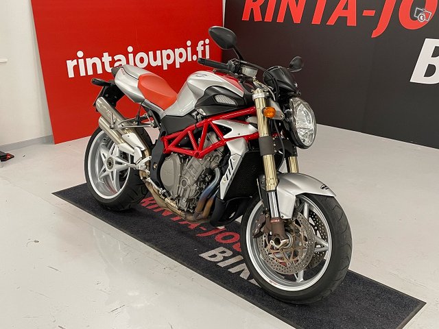 MV Agusta Brutale 2