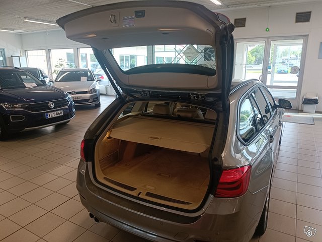 BMW 320 10